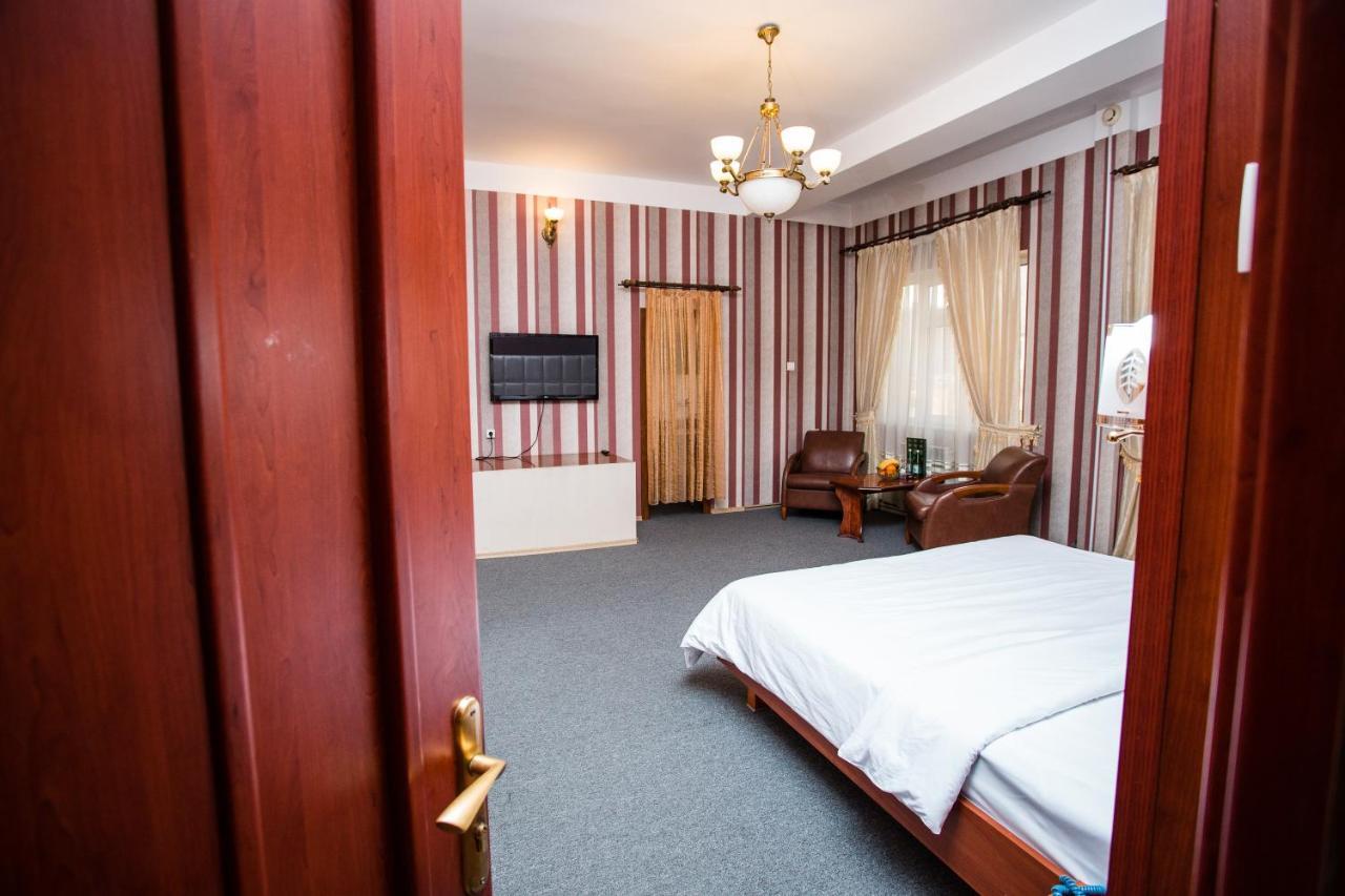 Irshad Hotel Baku Exteriör bild